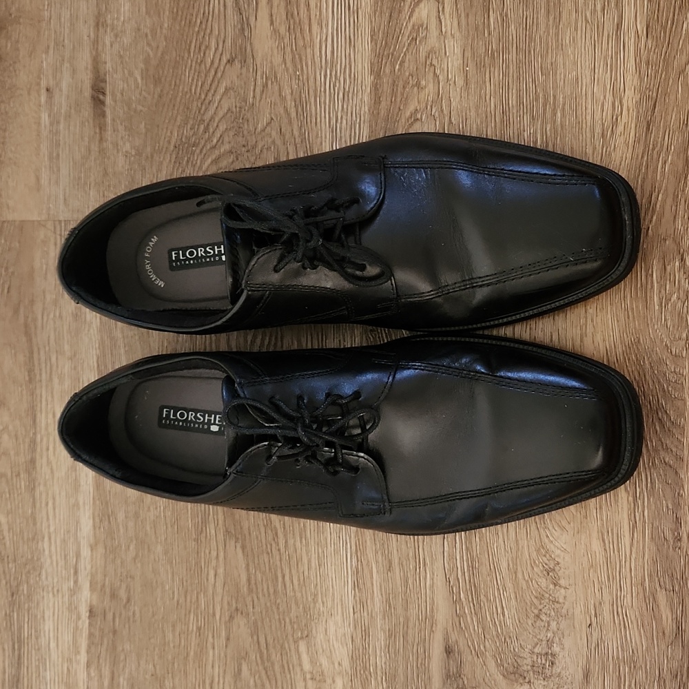 Florsheim Men's Black Dress Shoes Size 11.5